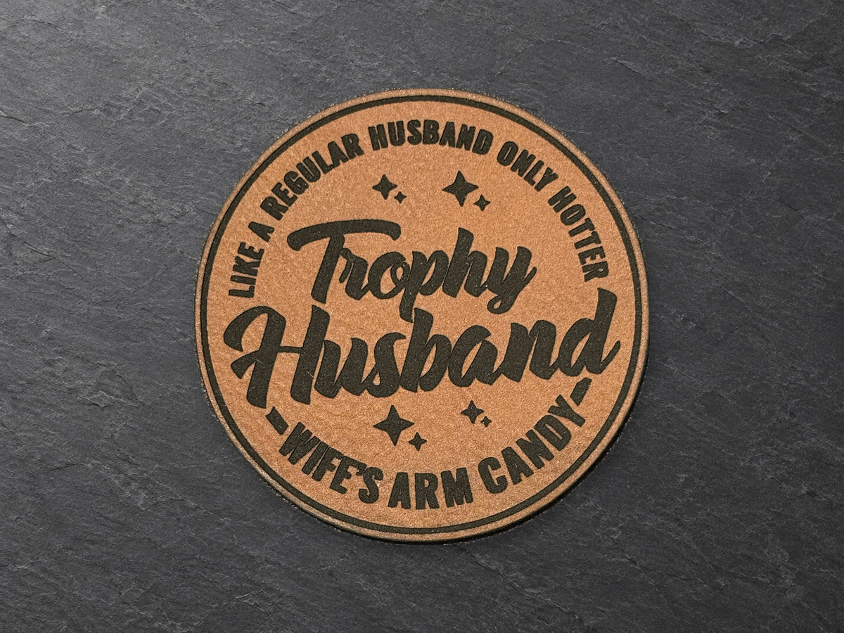 Trophy Husband patch, round tan patch